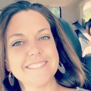 Meet your Posher, Casie